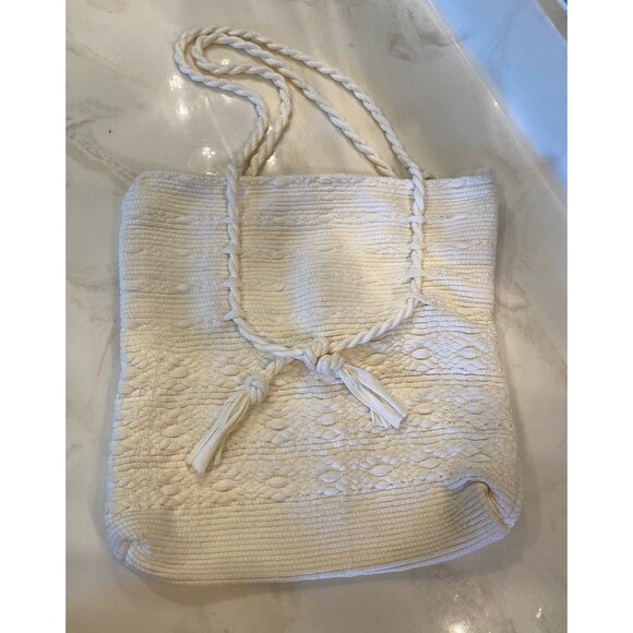 Cream White Woman’s Bag Boho Look Woven Shoulder Purse Zipper Close ? New - Picture 2 of 8